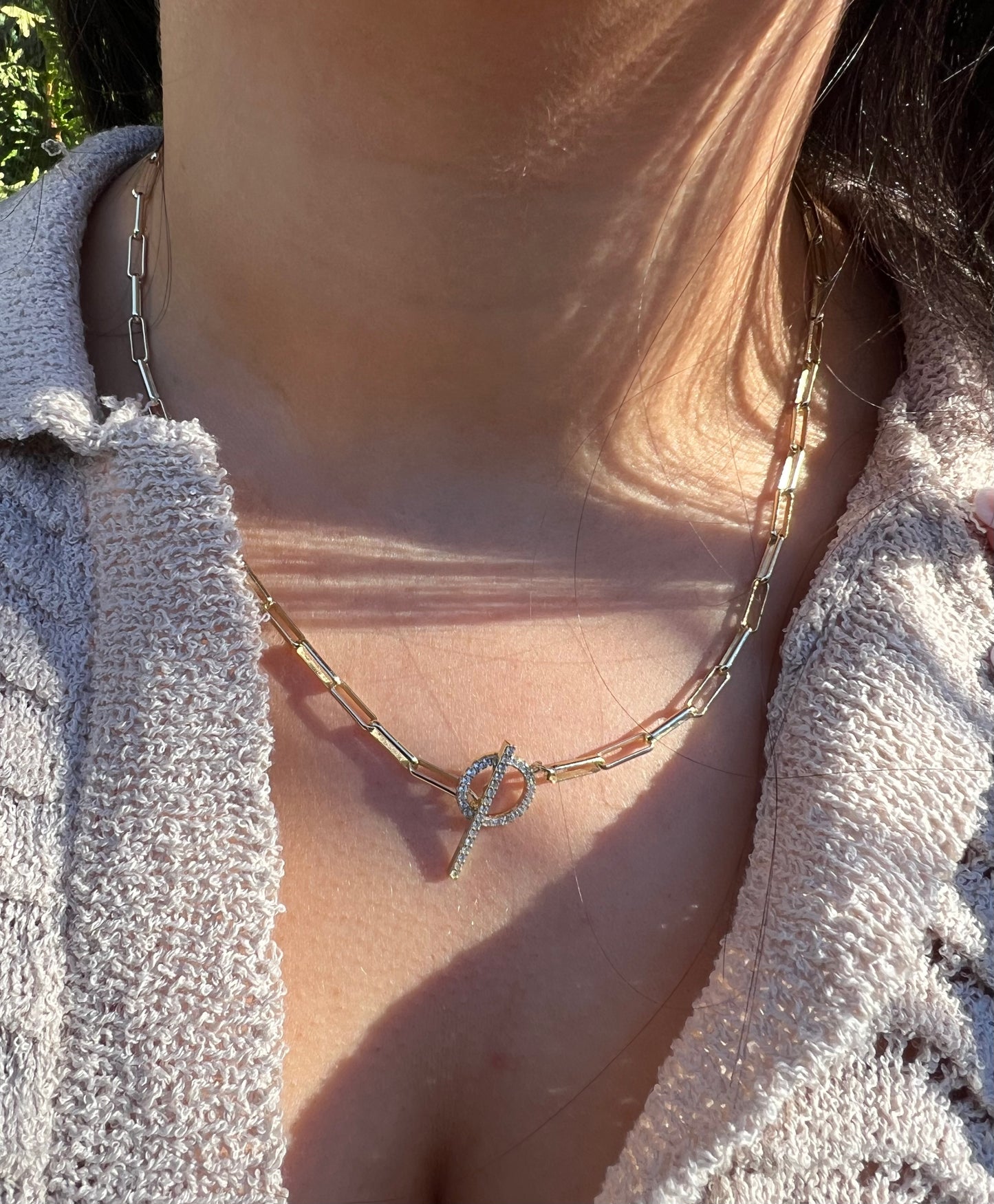 Paper Clip Front Lock Necklace