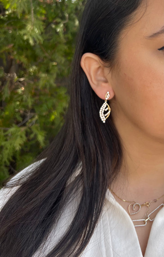 Elegant Infinity Loop Earrings