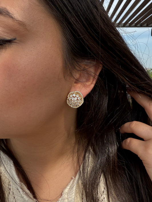 Wavy Floral Stud Earrings