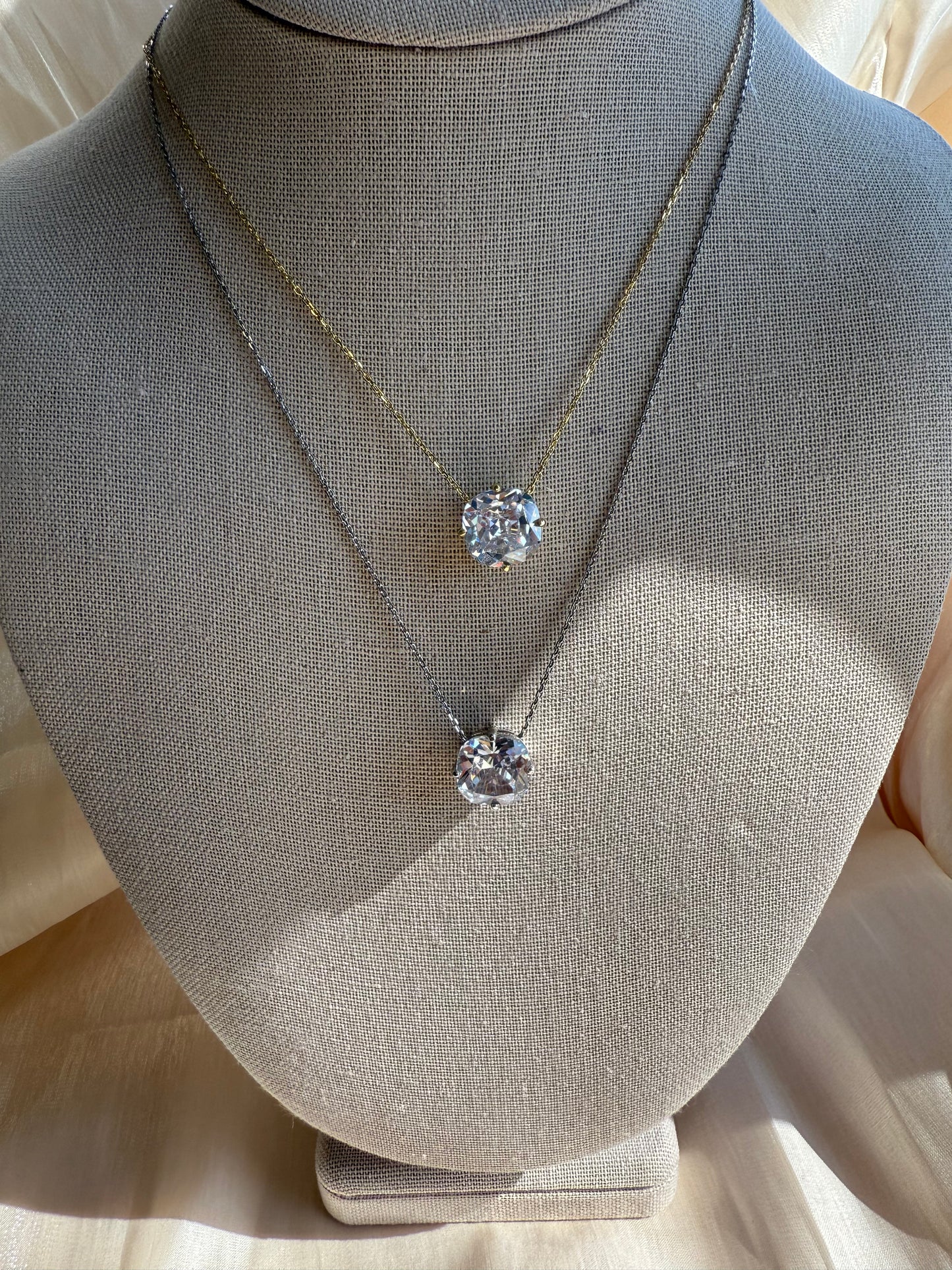 Timeless Glow Cushion Necklace