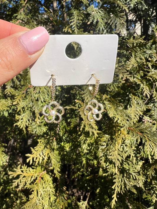 Flower Pearl Huggie Earrings