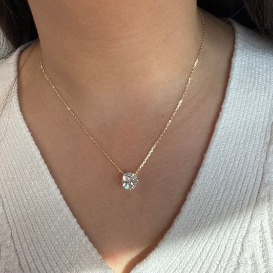 Timeless Glow Cushion Necklace