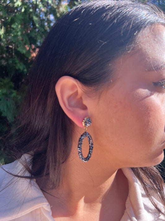 Oval Drop Black Earrings