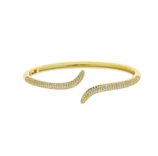 Modern Trend Bangle