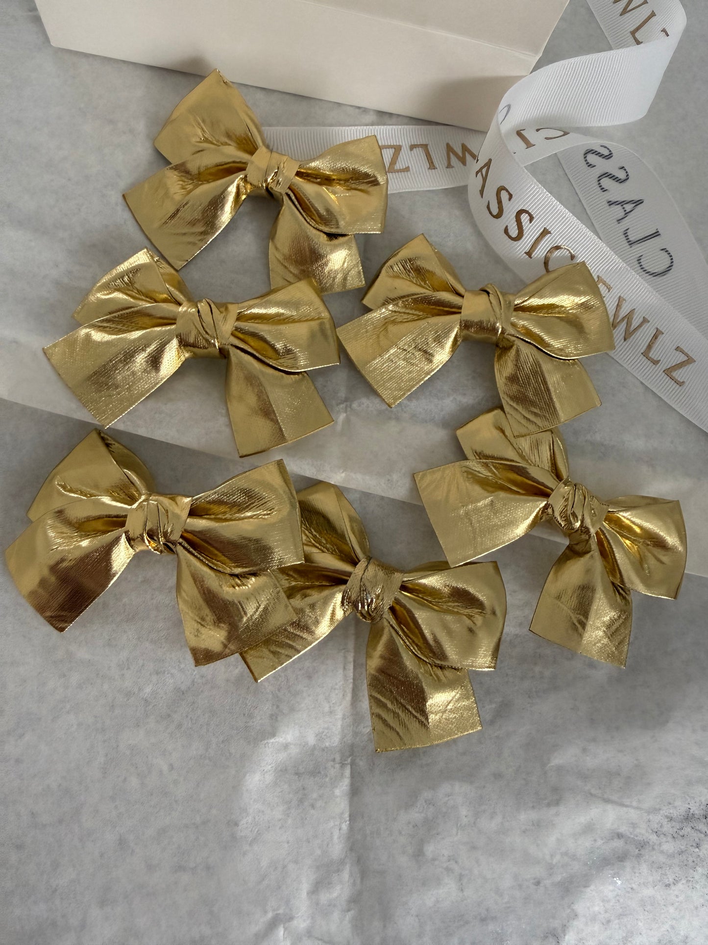 Metallic Bow Clip