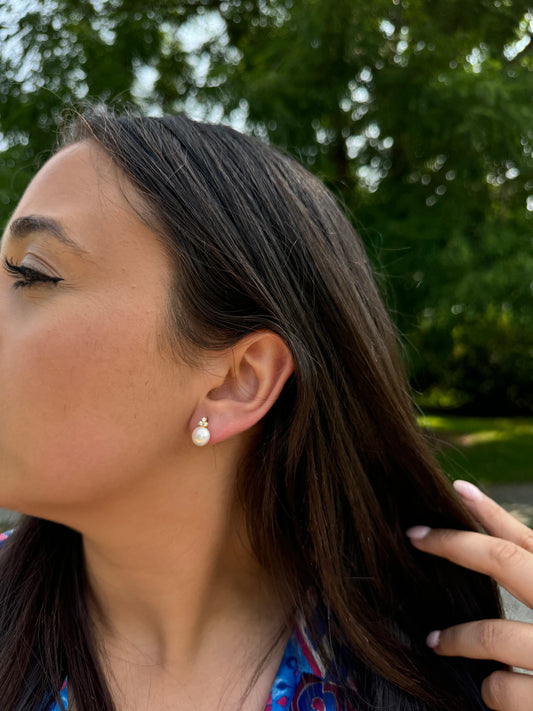 Fresh Water Pearl Button Earrings