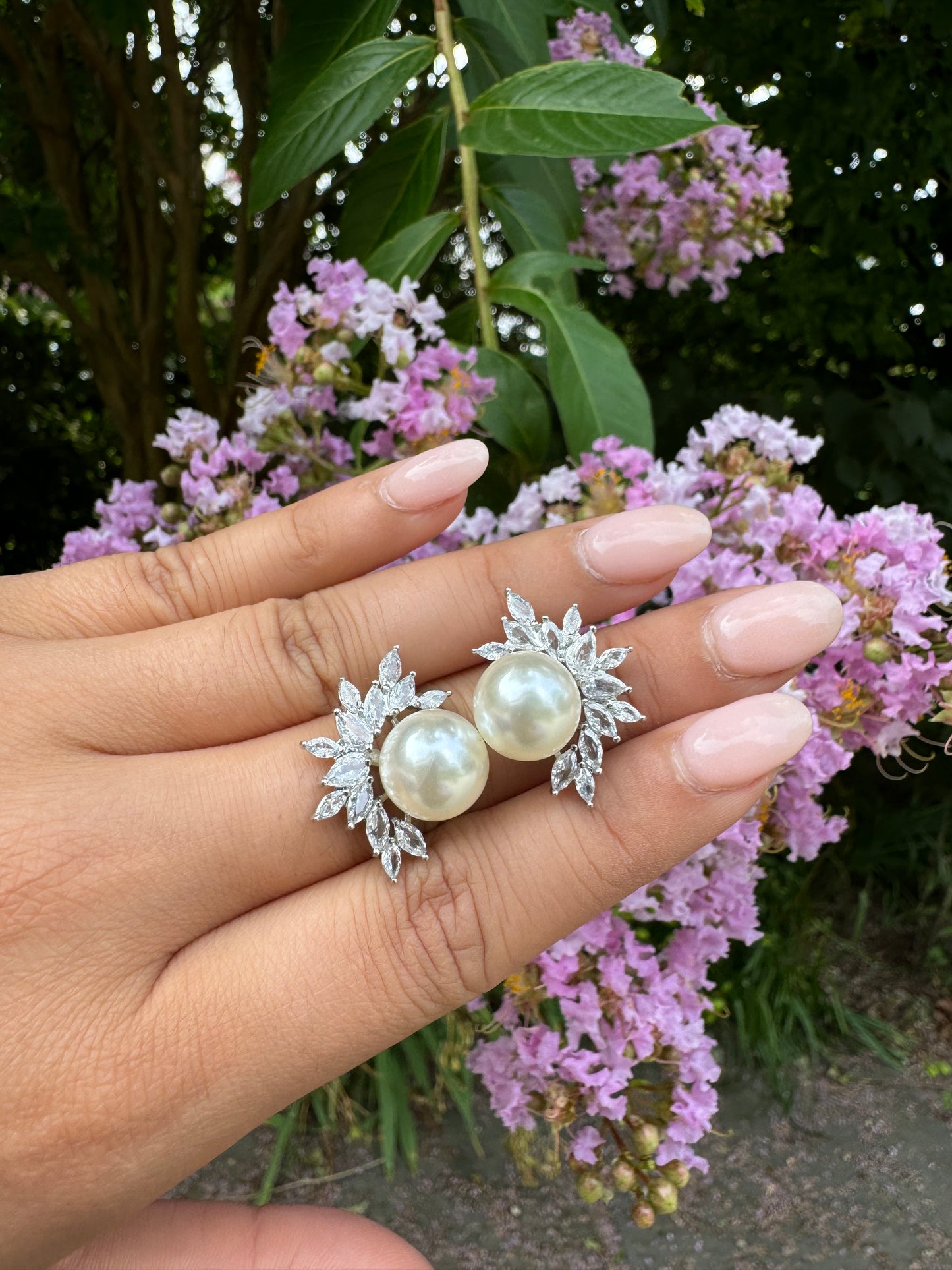 Petal Pearl Cluster Stud Earrings