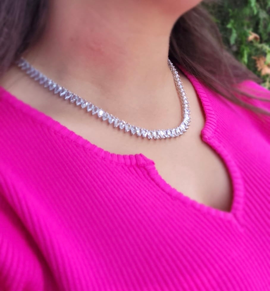 The Chic ClassicJewlz Pear Tennis Necklace