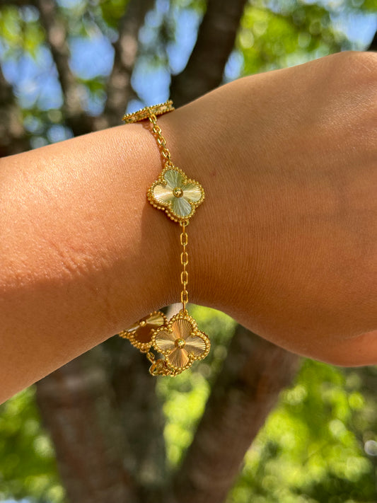 All Gold Clover Bracelet