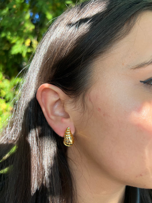 Lined Mini Chunk Gold Earrings