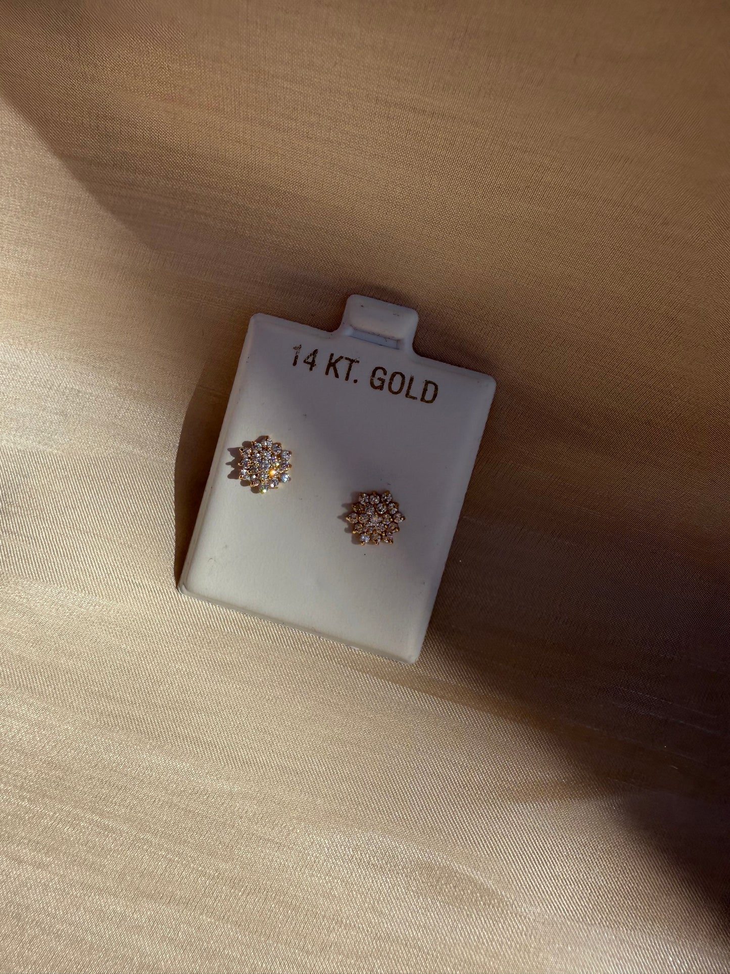14KT Gold Cluster Stud Earrings