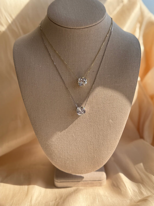 Timeless Glow Cushion Necklace