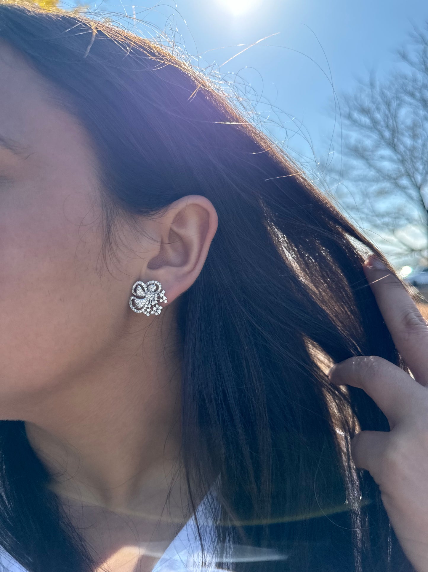 Floral Sparkling Earrings