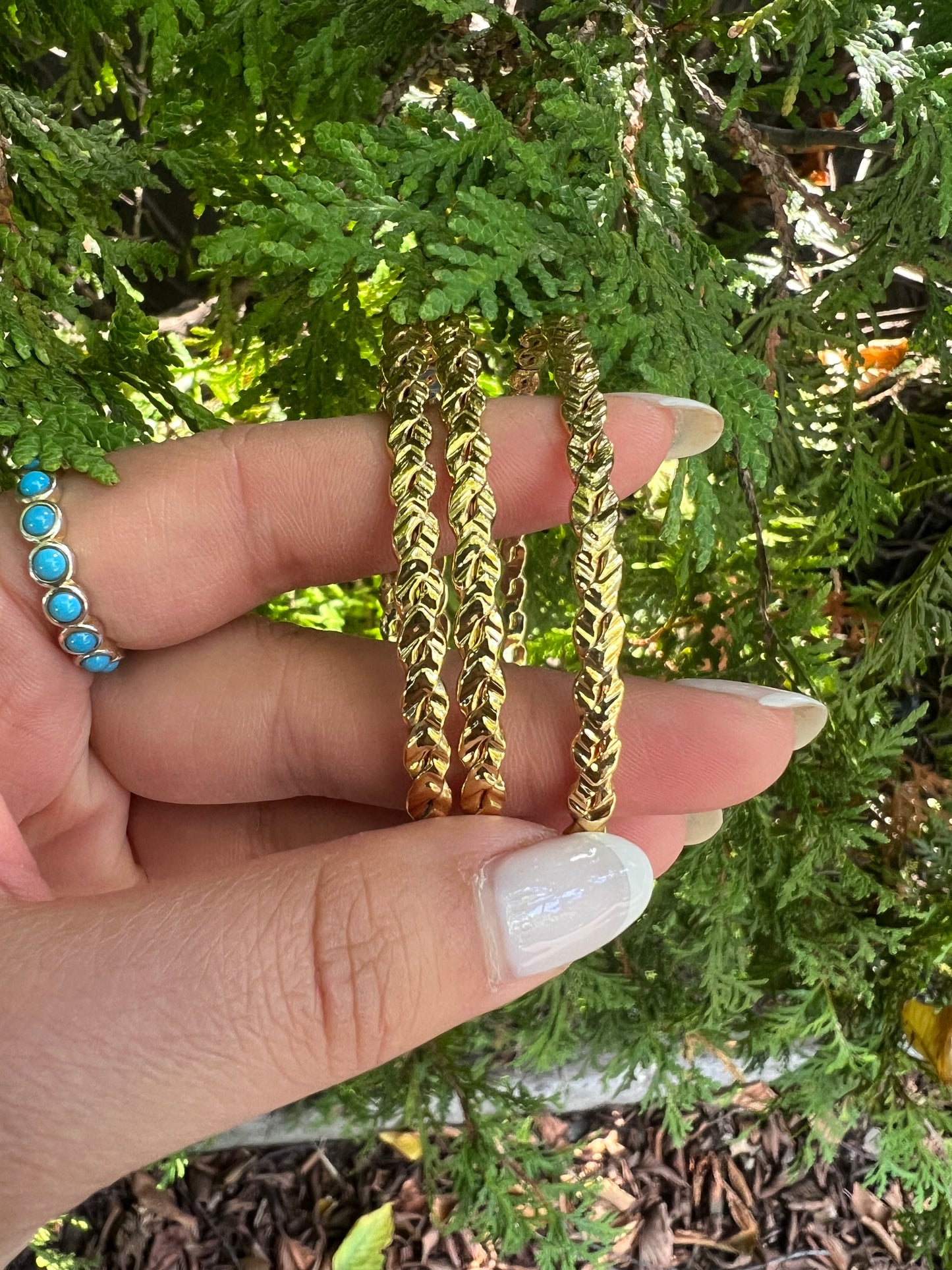 Shimmering Statement Bangle