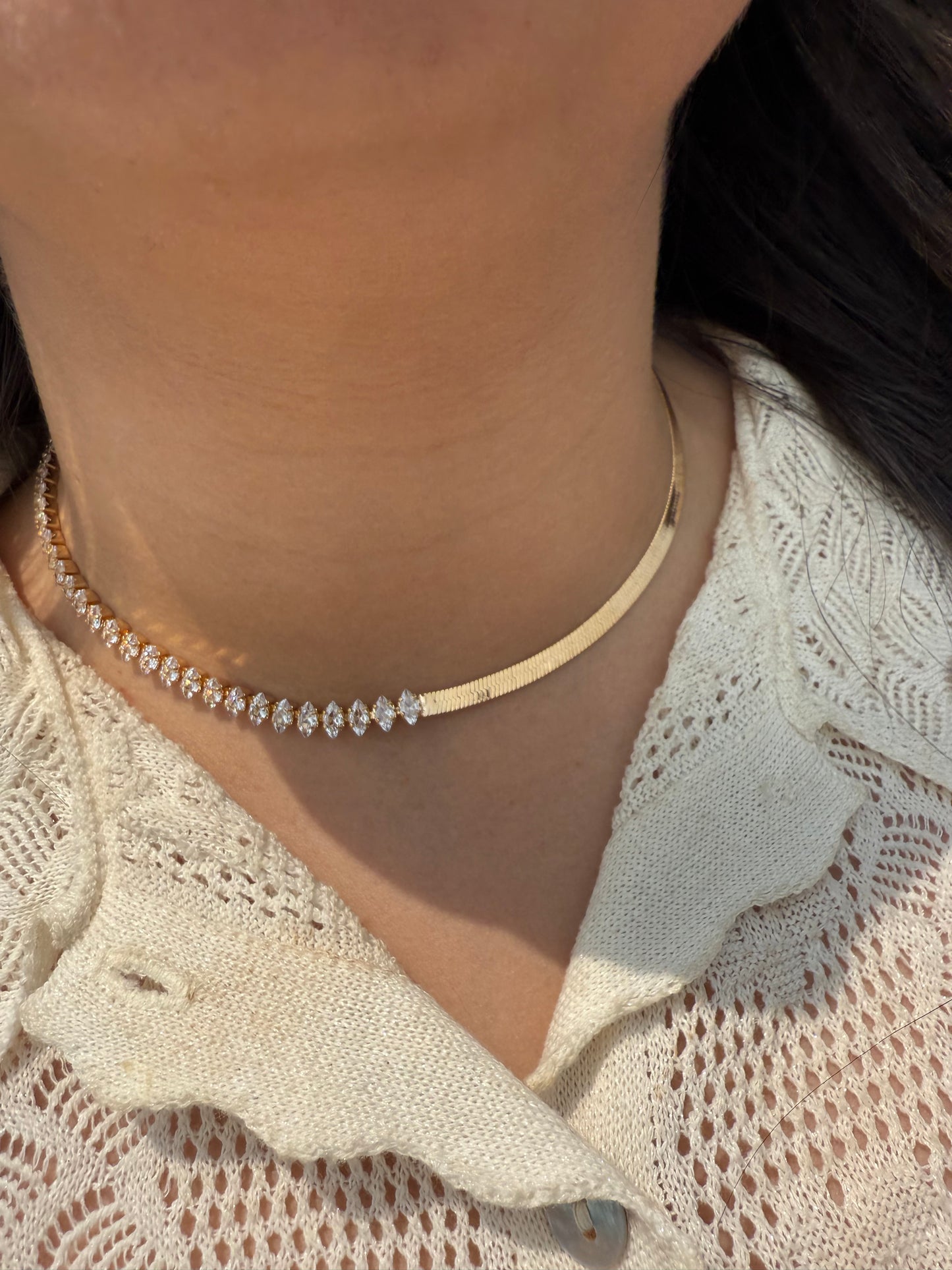Radiant Edge Choker Necklace
