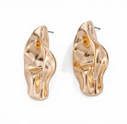 Wavy Gold Hanging Earrings