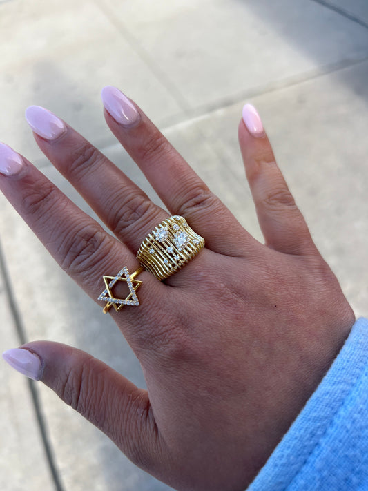 Magen David Elegant Ring