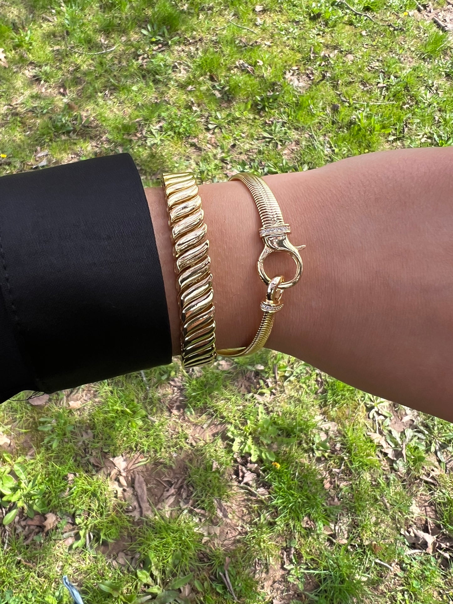 Wavy Gold Bracelet