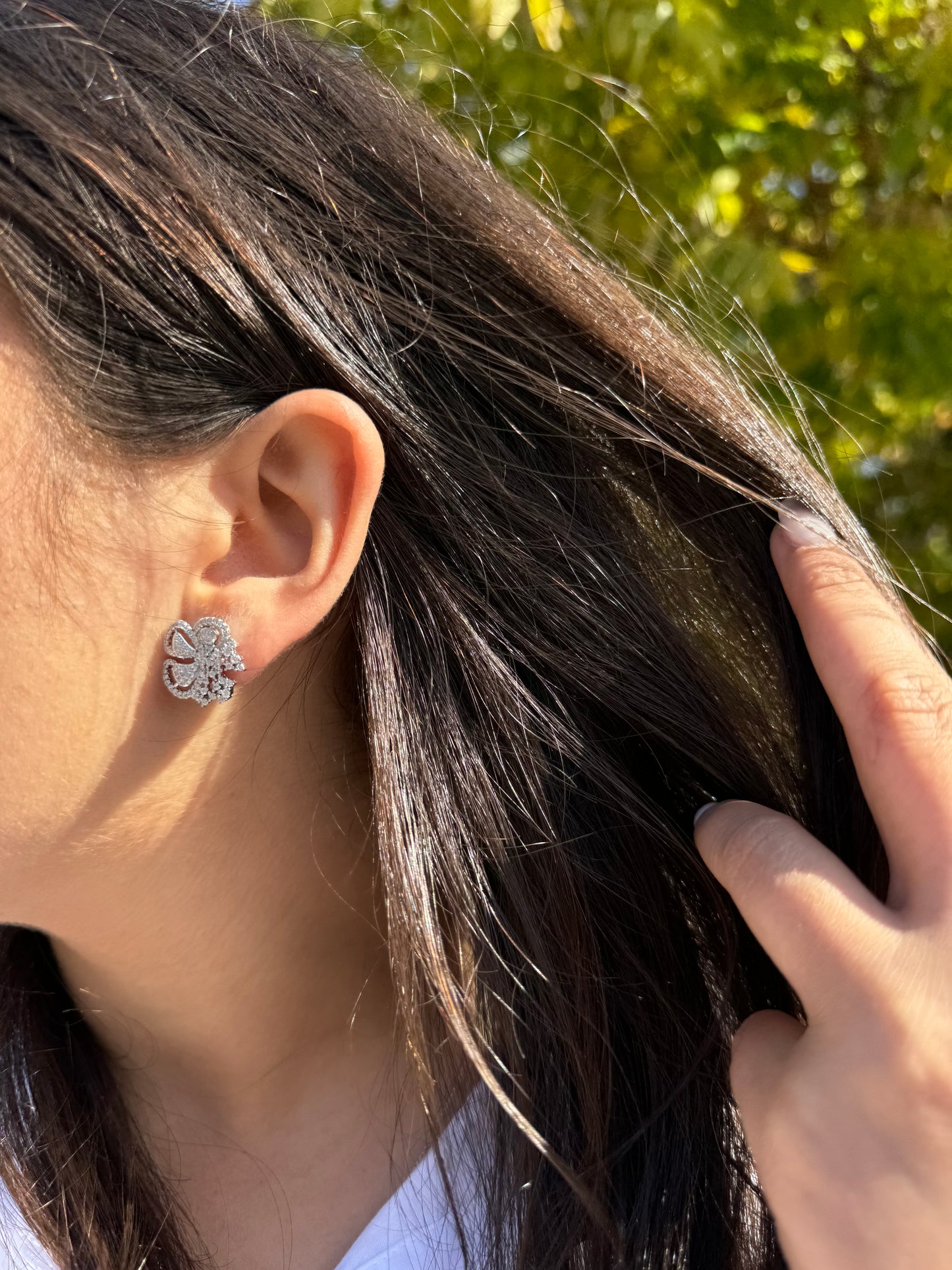 Floral Sparkling Earrings