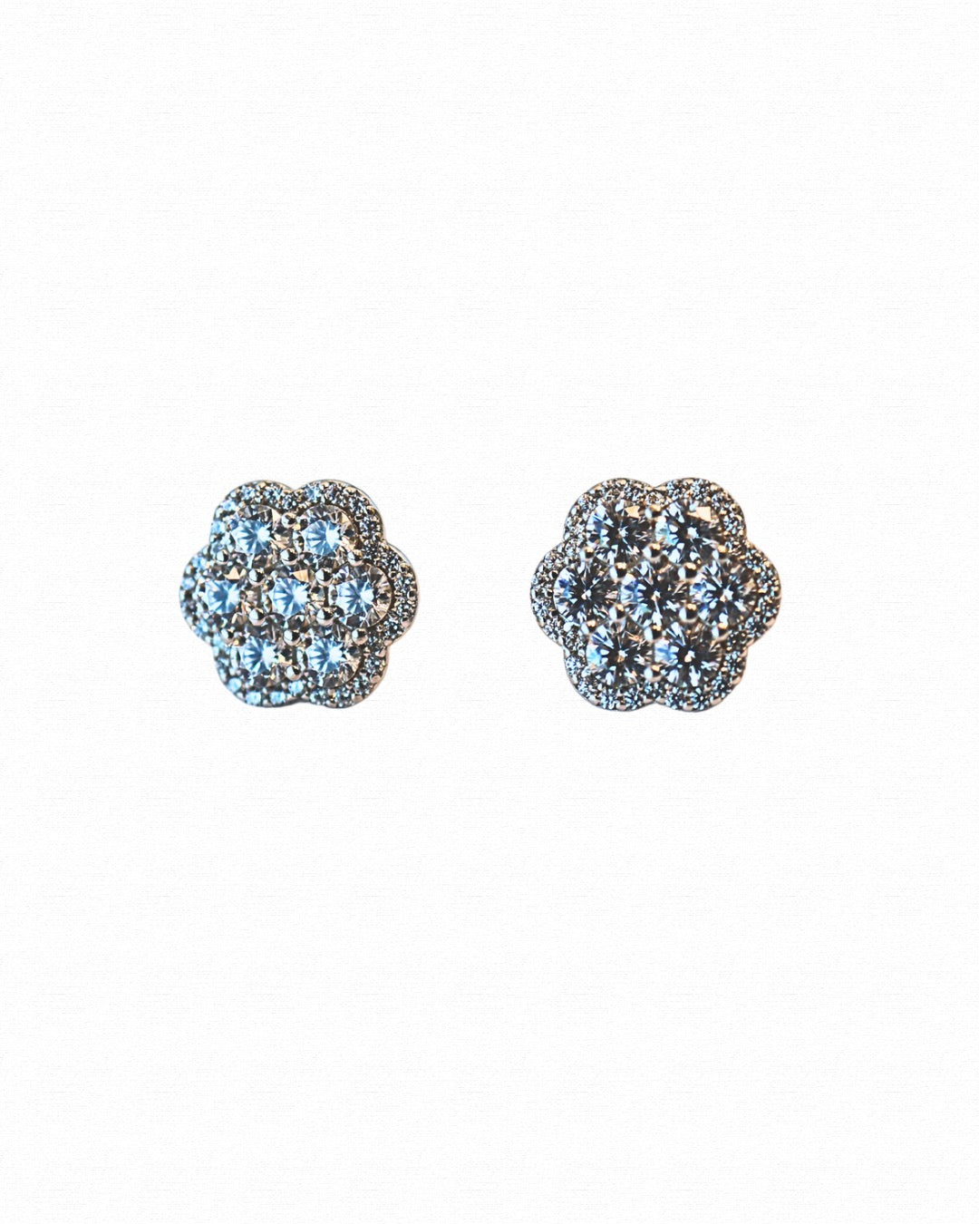 Elegant Floral Stud Earrings