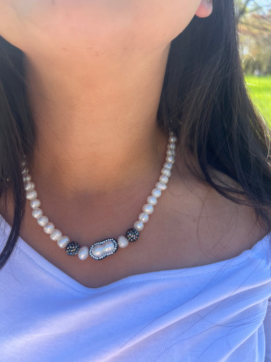 Classic Pearl Trendy Necklace