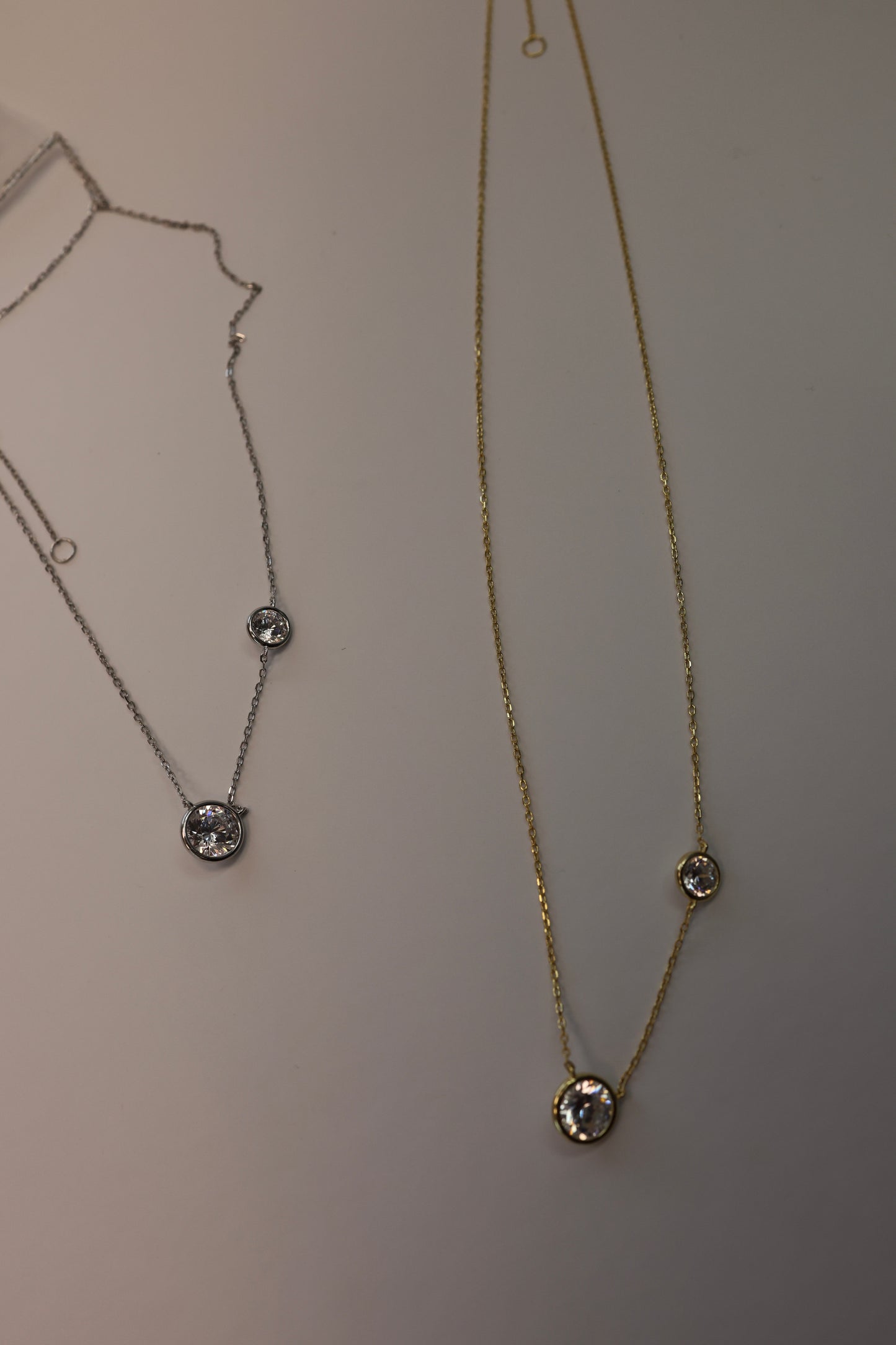 Round Bezel Floating Necklace