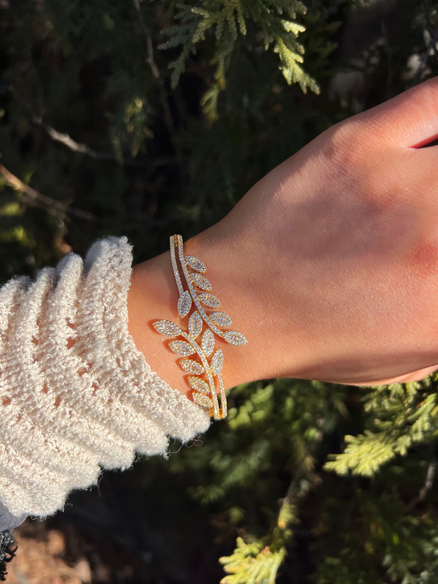 Leaf Cocktail Bangle