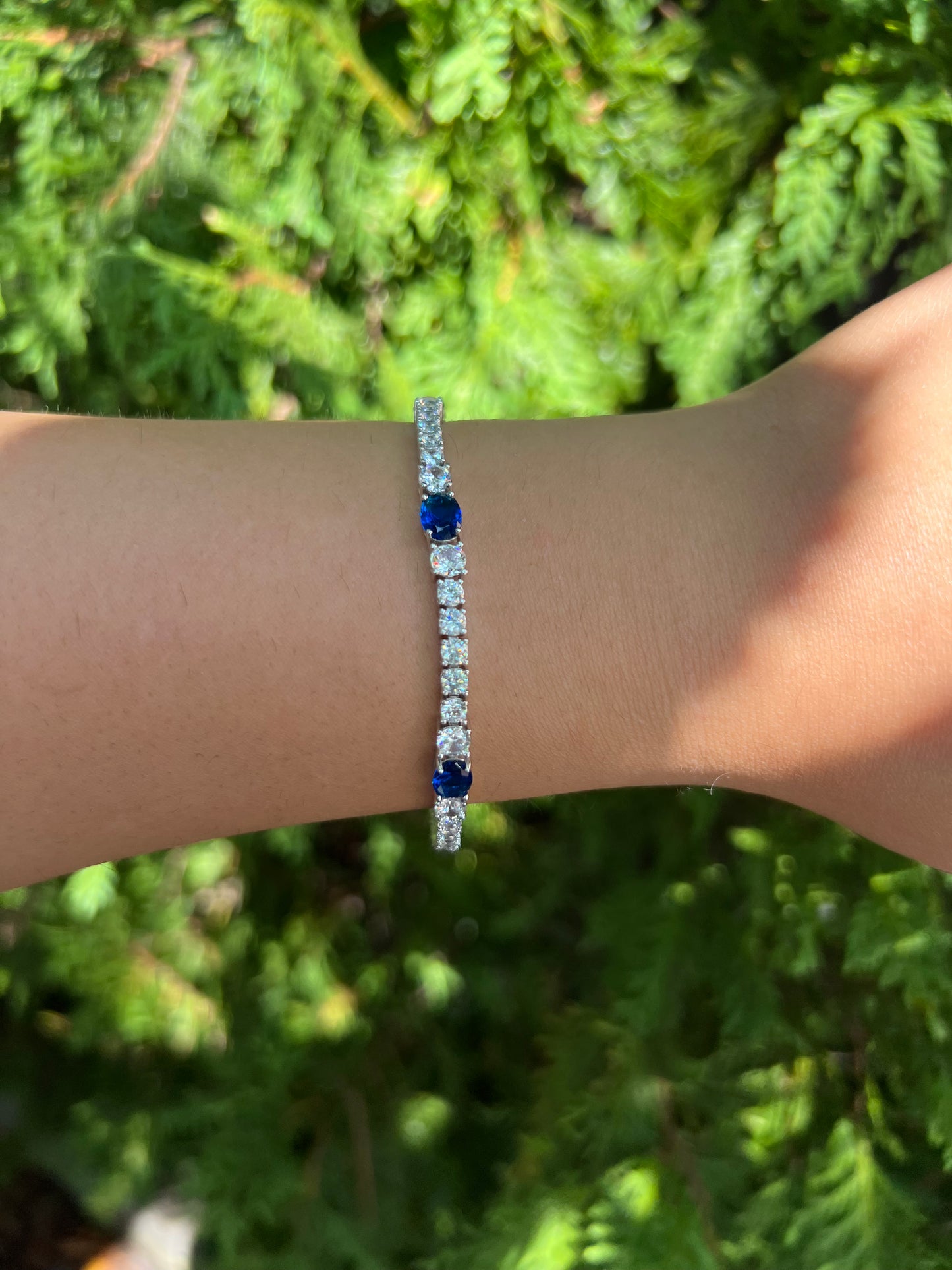 Blue sapphire Oval Tennis Bracelet