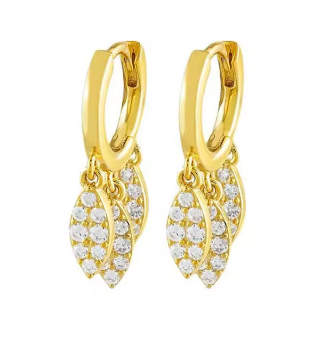 Leaf hoop Earring