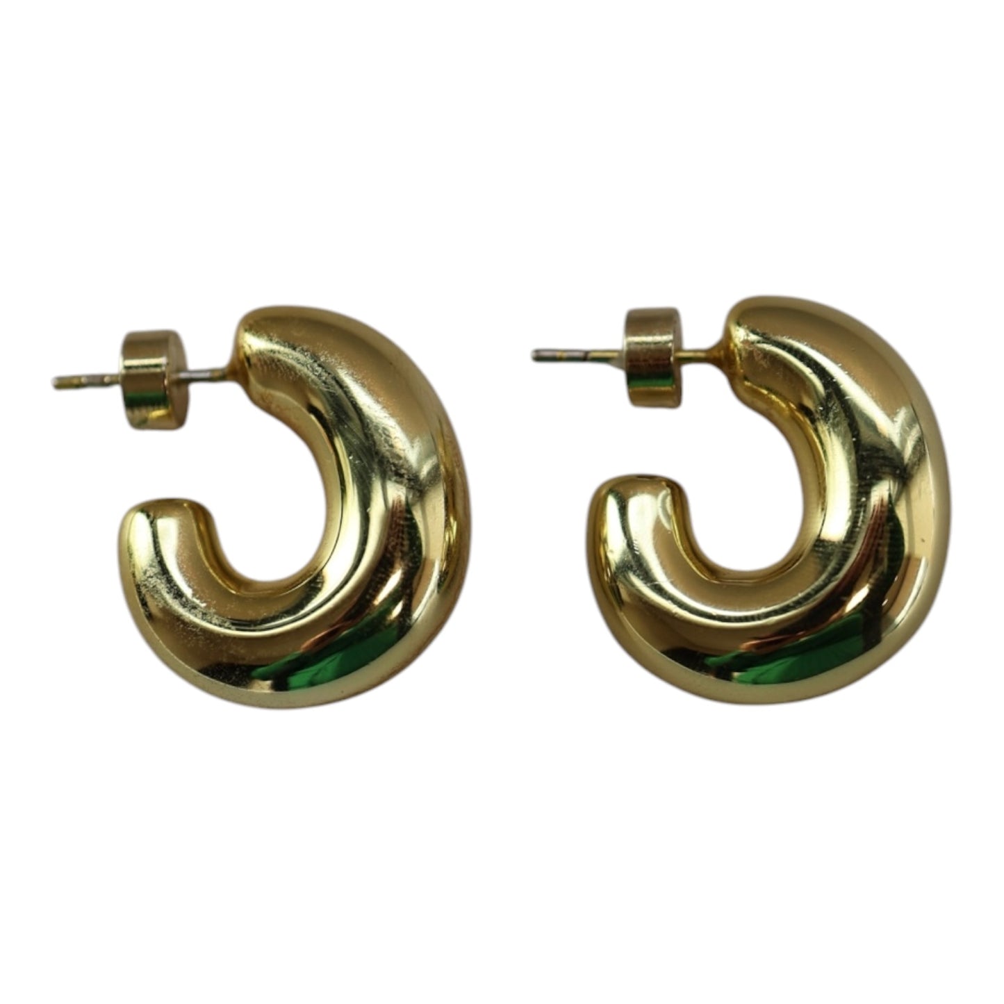 The Bold Oval Hoop Earrings
