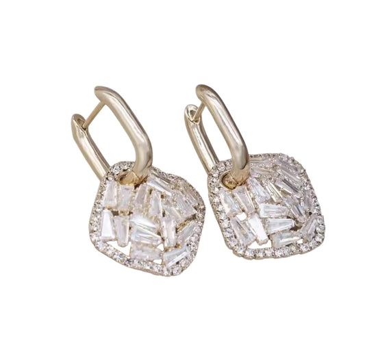Dazzled hoop earrings