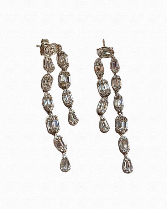 The Amara Drip Earrings