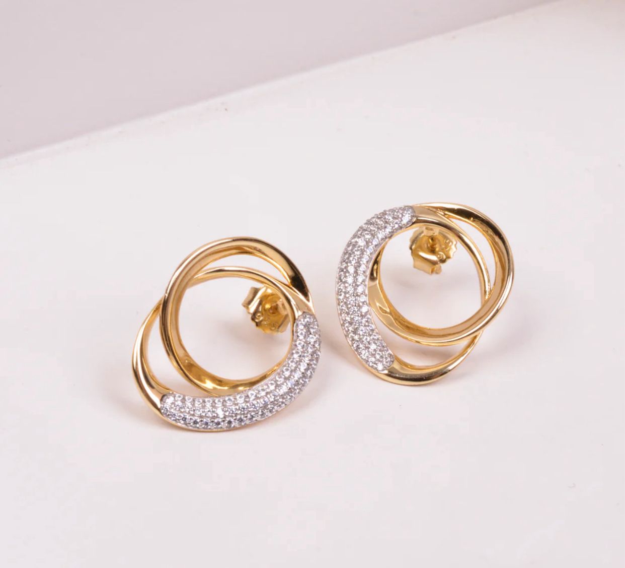 The Gala Twist Earrings