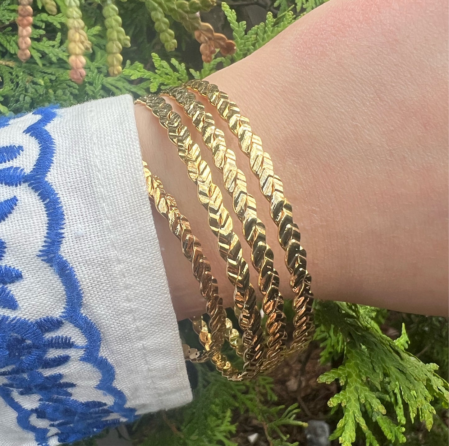 Shimmering Statement Bangle