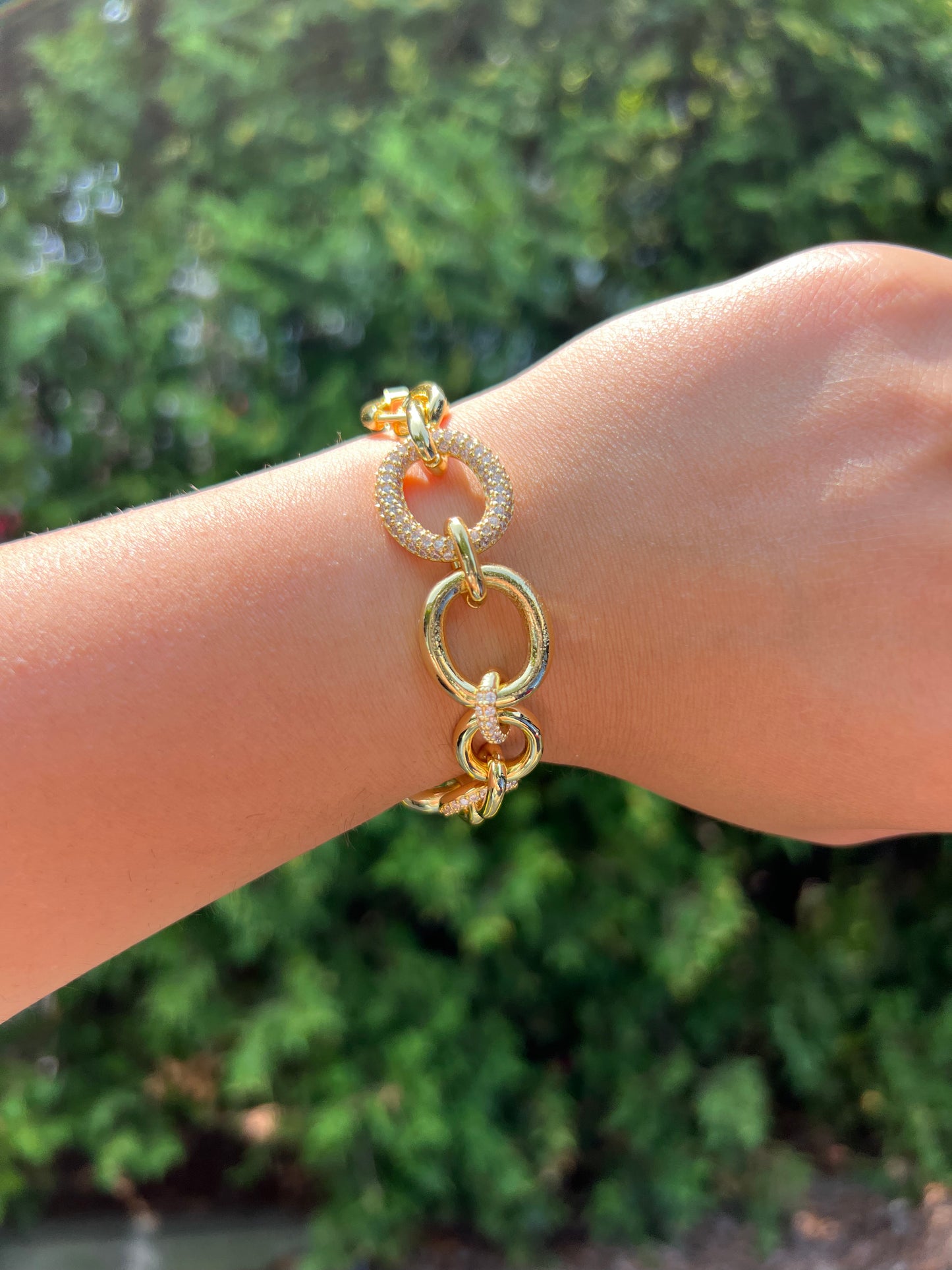 Open circle Bracelet