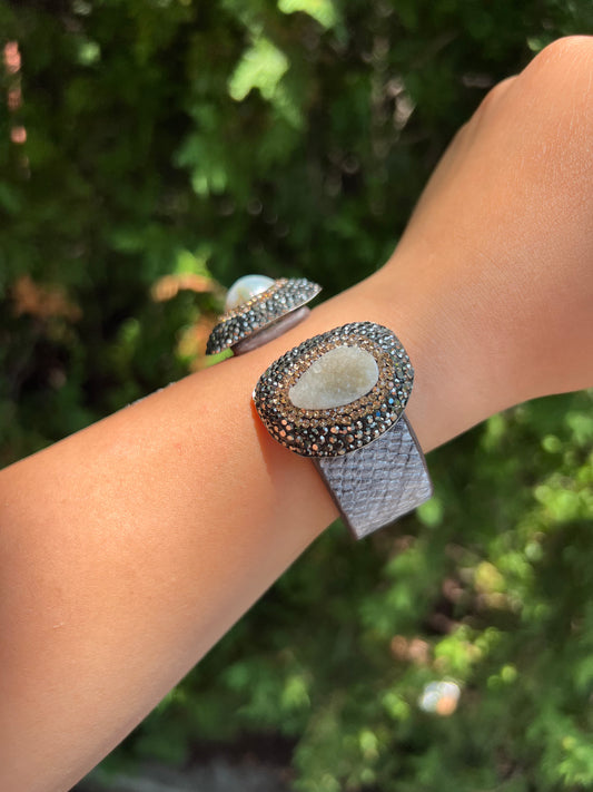 Bracelet with Druzy and Pearls