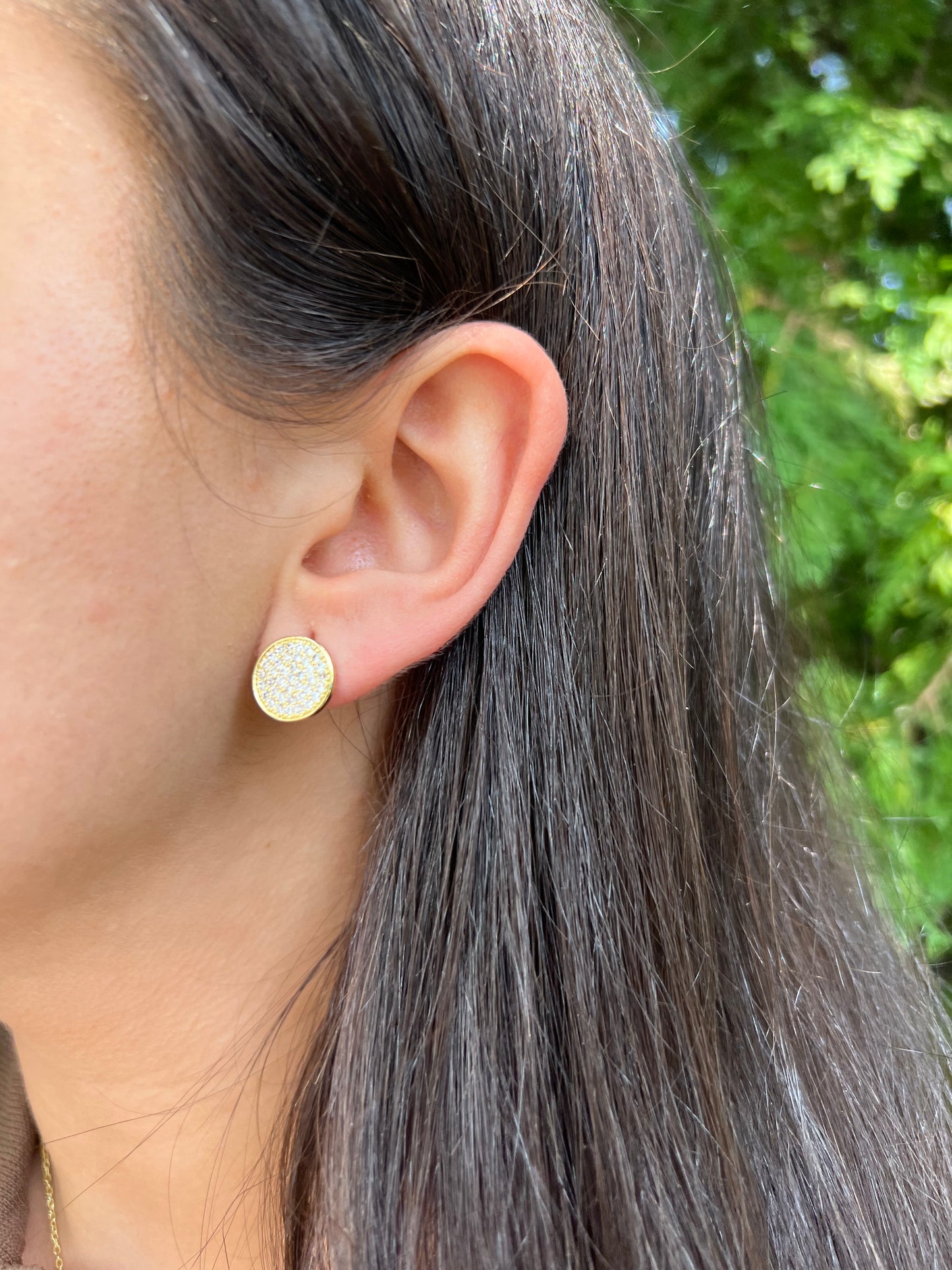 Round Stud Earring