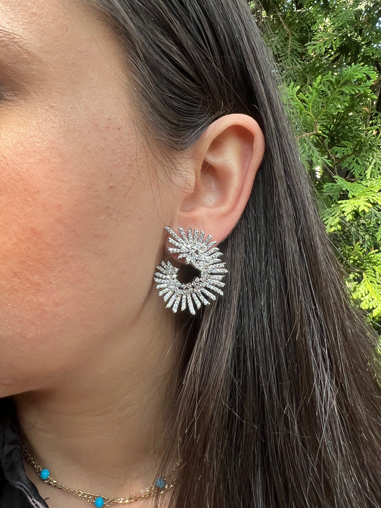 Open starburst earrings