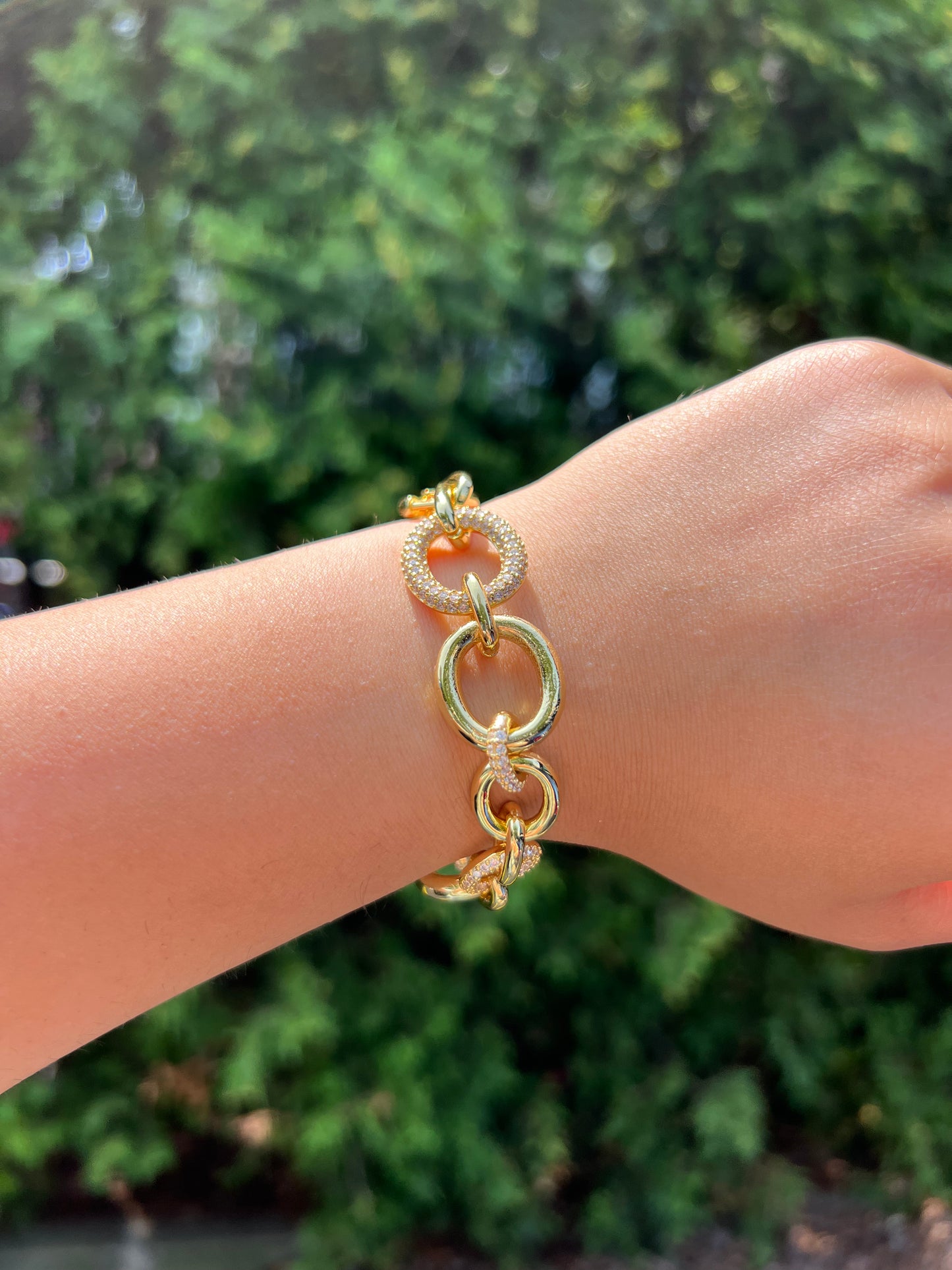 Open circle Bracelet