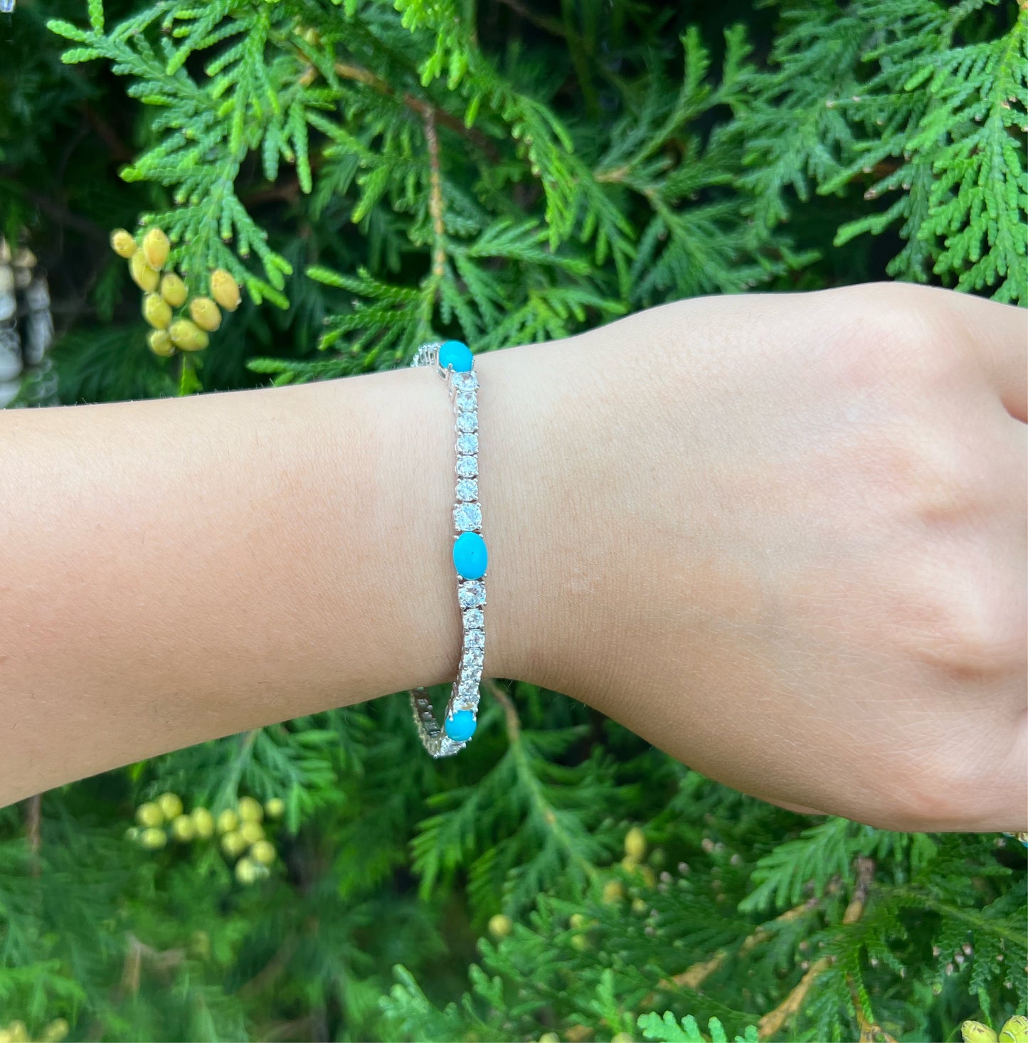 Tennis Bracelet with oval blue turquoise