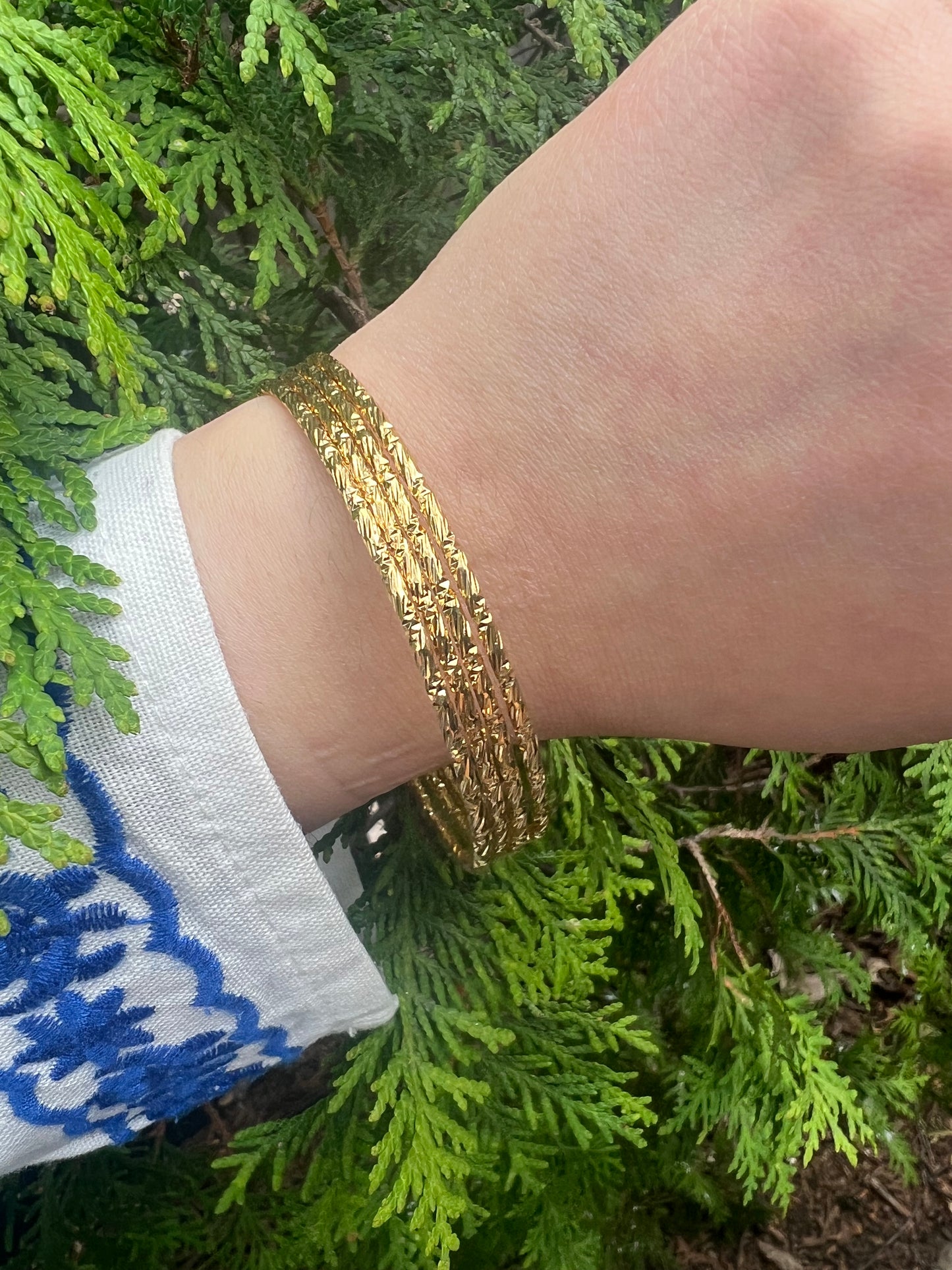 Glistening Glory Bangle