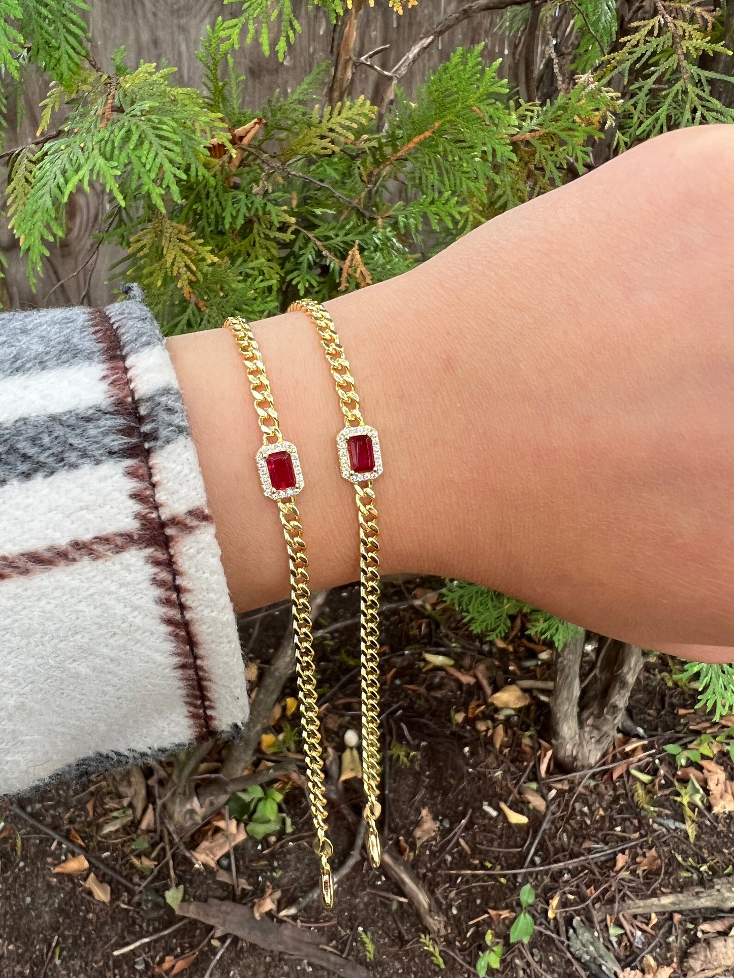 Ruby Centered Chain Bracelet