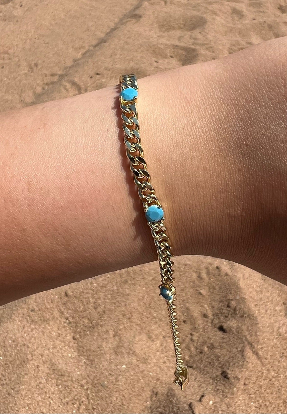 Round Turquoise X Gold Link Bracelet