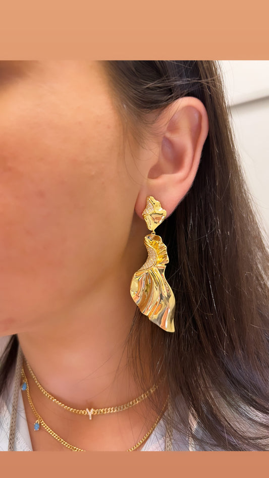 Gold Trimmed Twisted Earrings