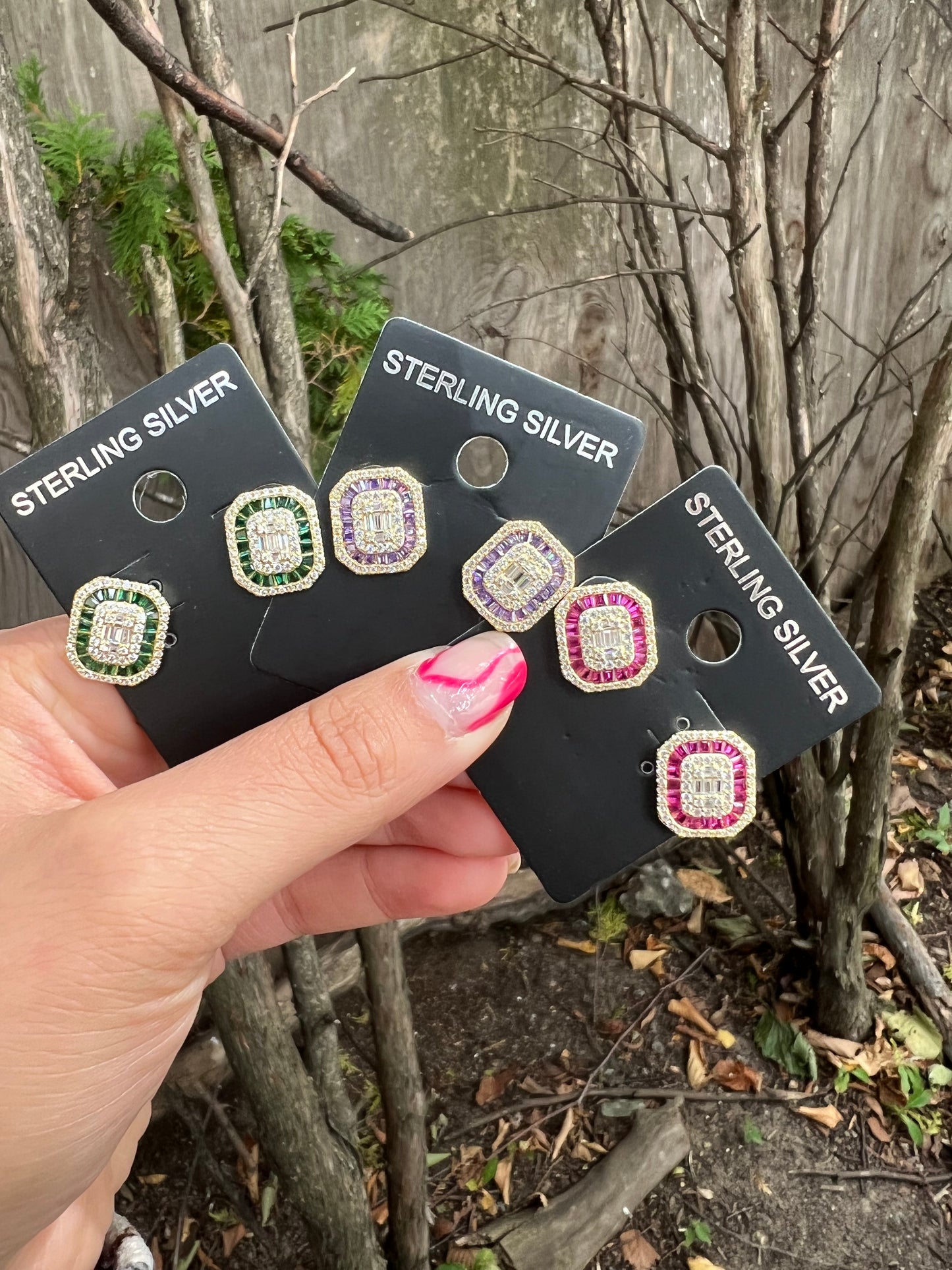 Squared Center Colored Earrings