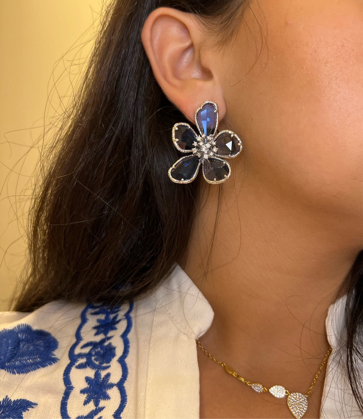 Blue Glassy Flower Earrings